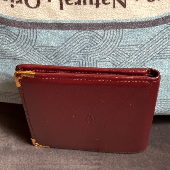 EUC Cartier bifold, wallet Masteline Bordeaux Enamel Leather Authentic - Picture 2 of 7